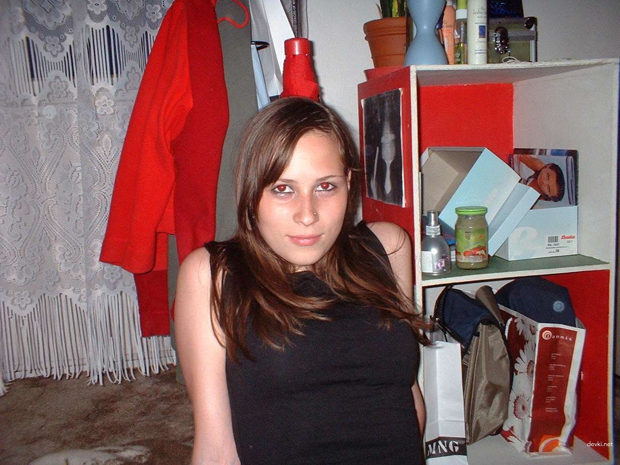 Amateur Couple's Explicit Young Girlfriend Photoshoot