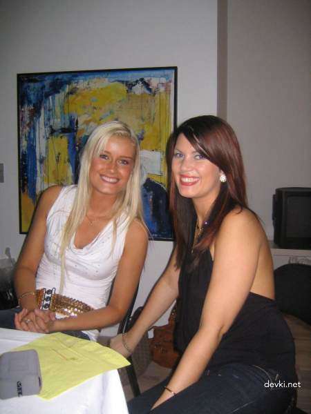 Interracial Amateur Porn: Hardcore Sex with Hot Mulatto Babe