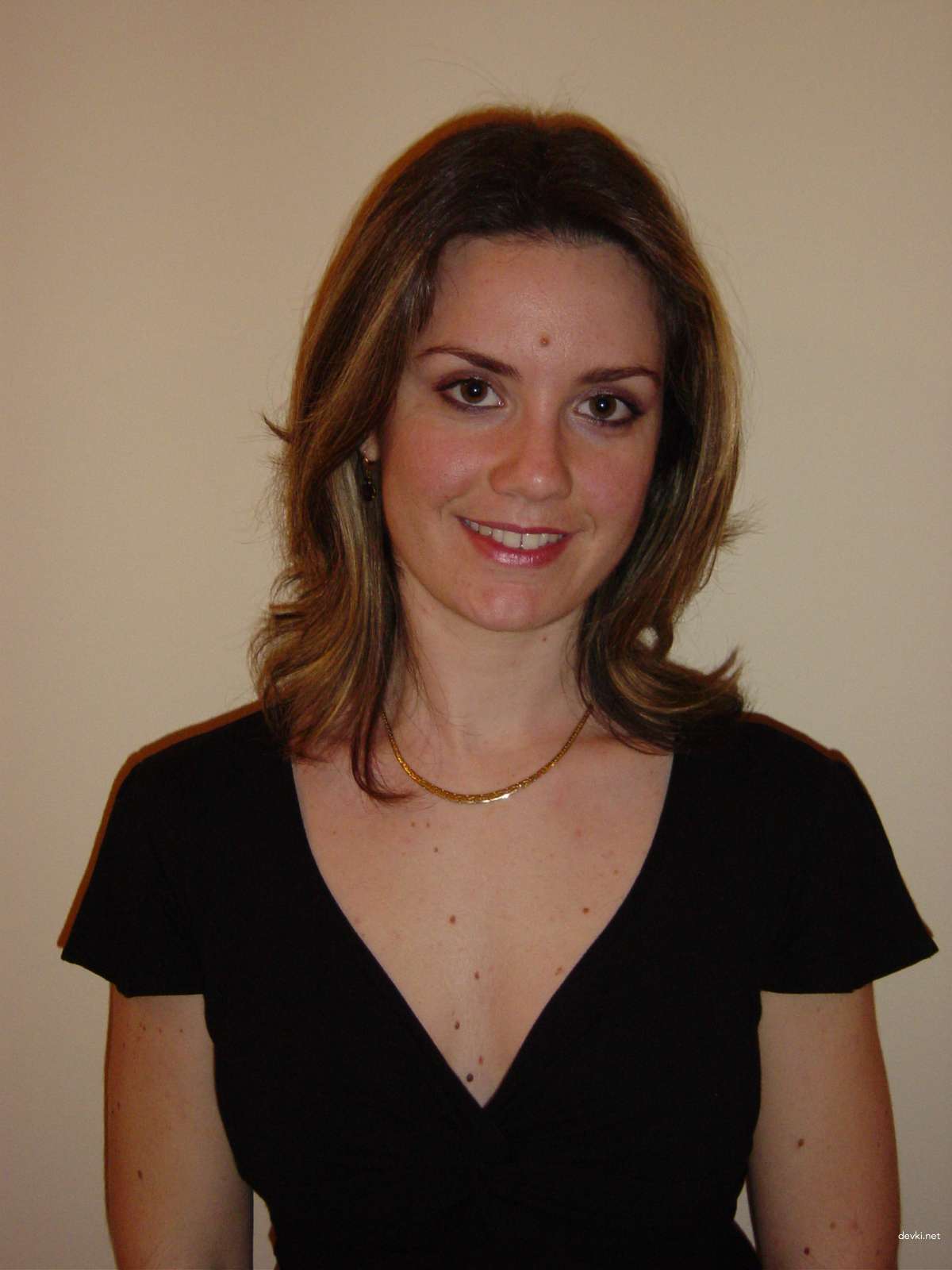 Passionate woman gives intense blowjob: Explicit amateur porn photo