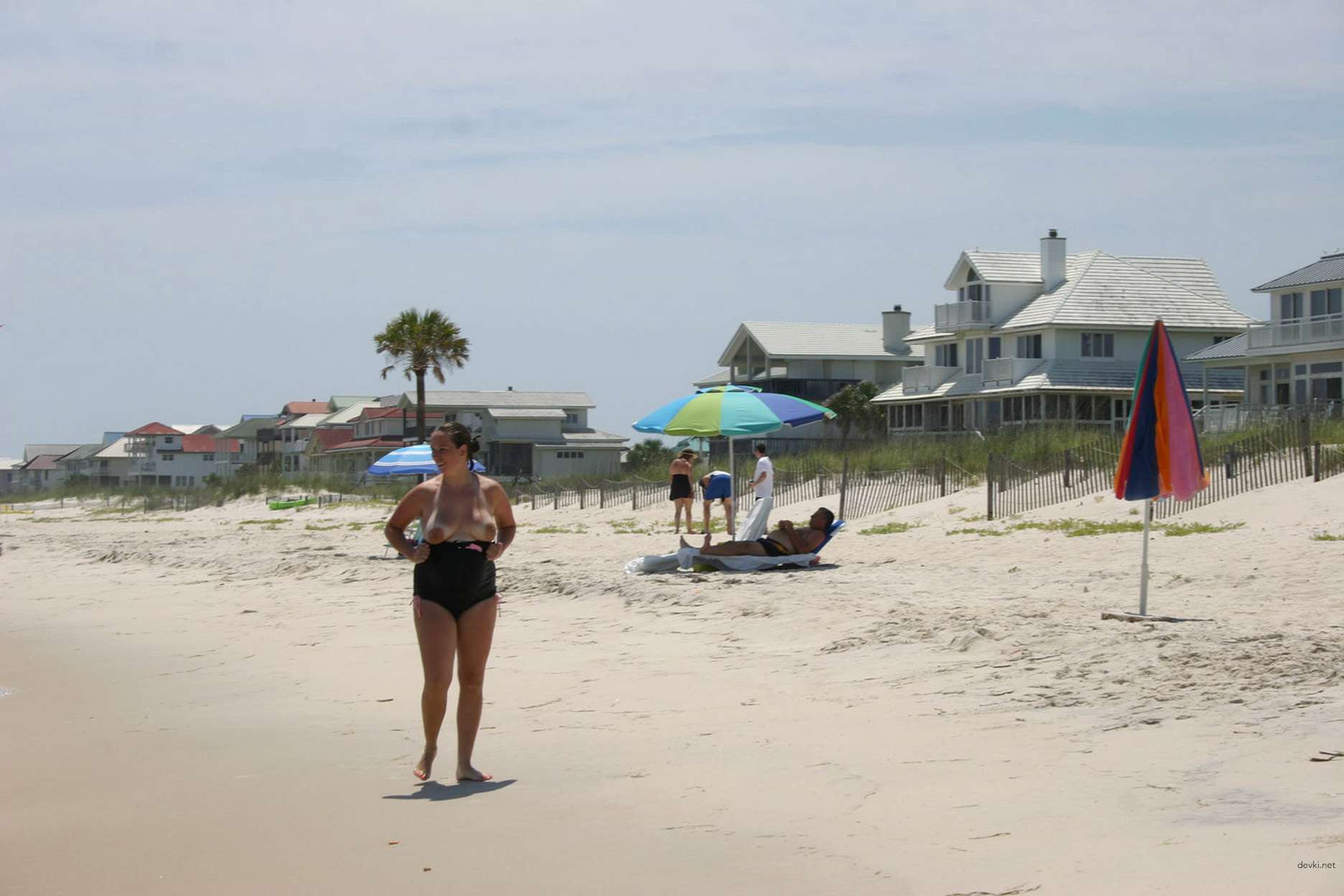 Curvy Woman Hardcore Sex: Amateur Porn Photo of Busty Lady in Action