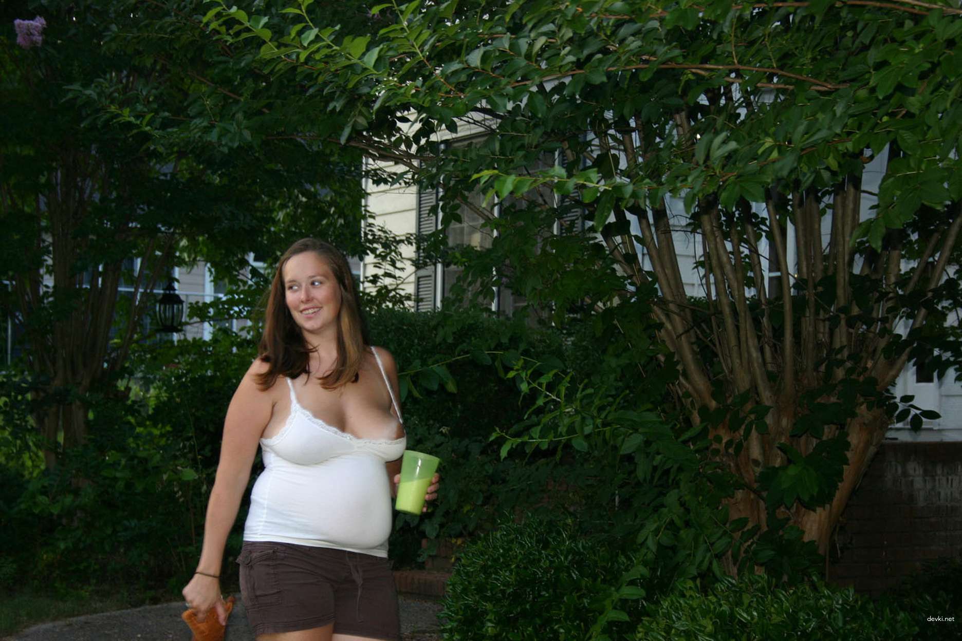 Curvy Woman Hardcore Sex: Amateur Porn Photo of Busty Lady in Action