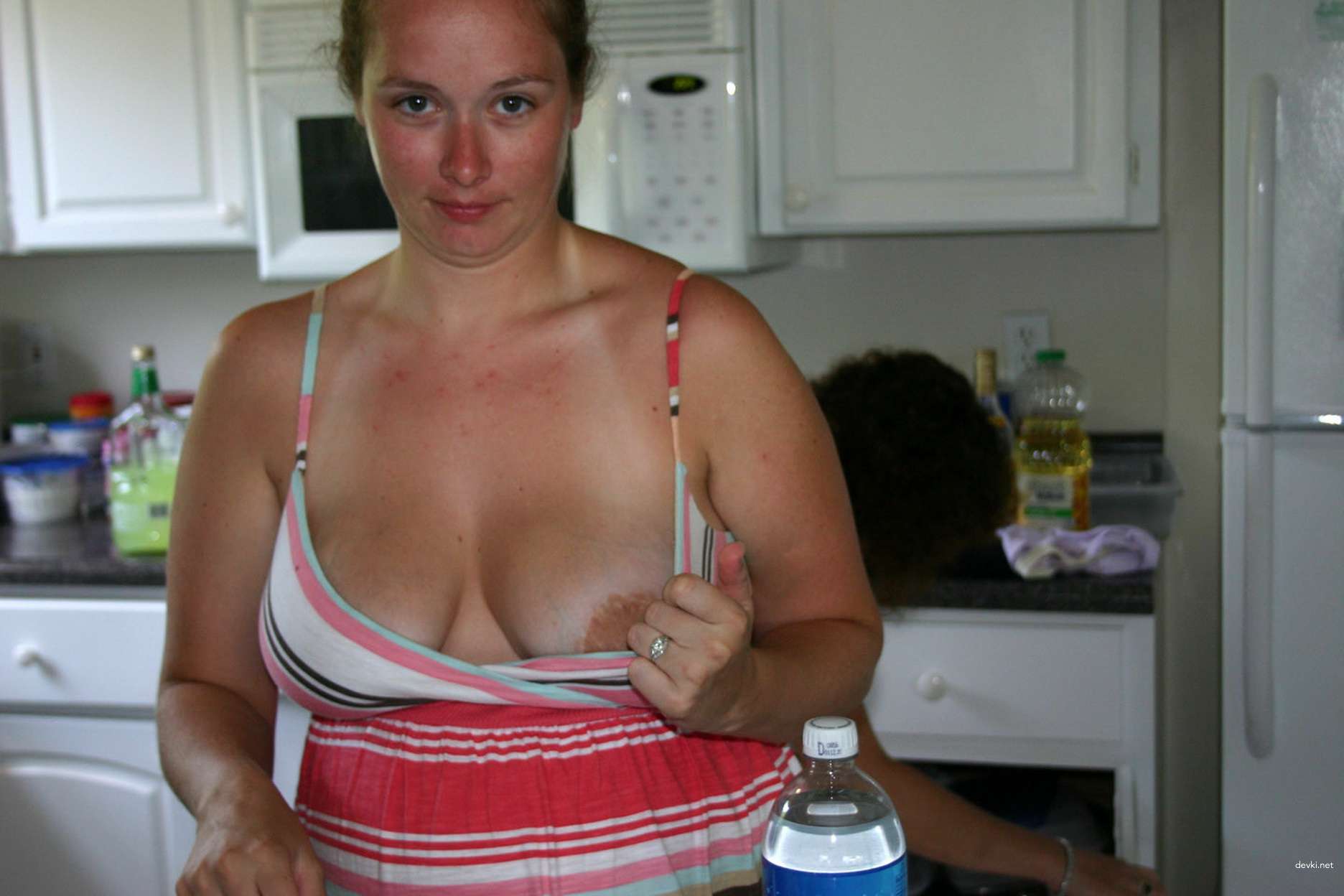 Curvy Woman Hardcore Sex: Amateur Porn Photo of Busty Lady in Action