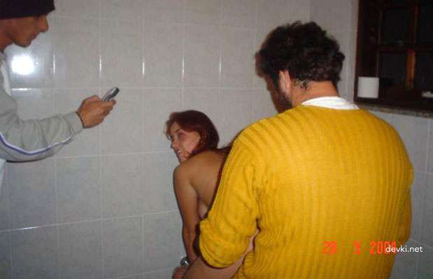 Wild Group Sex Amateur Porn Photos - Explicit Orgy Pics