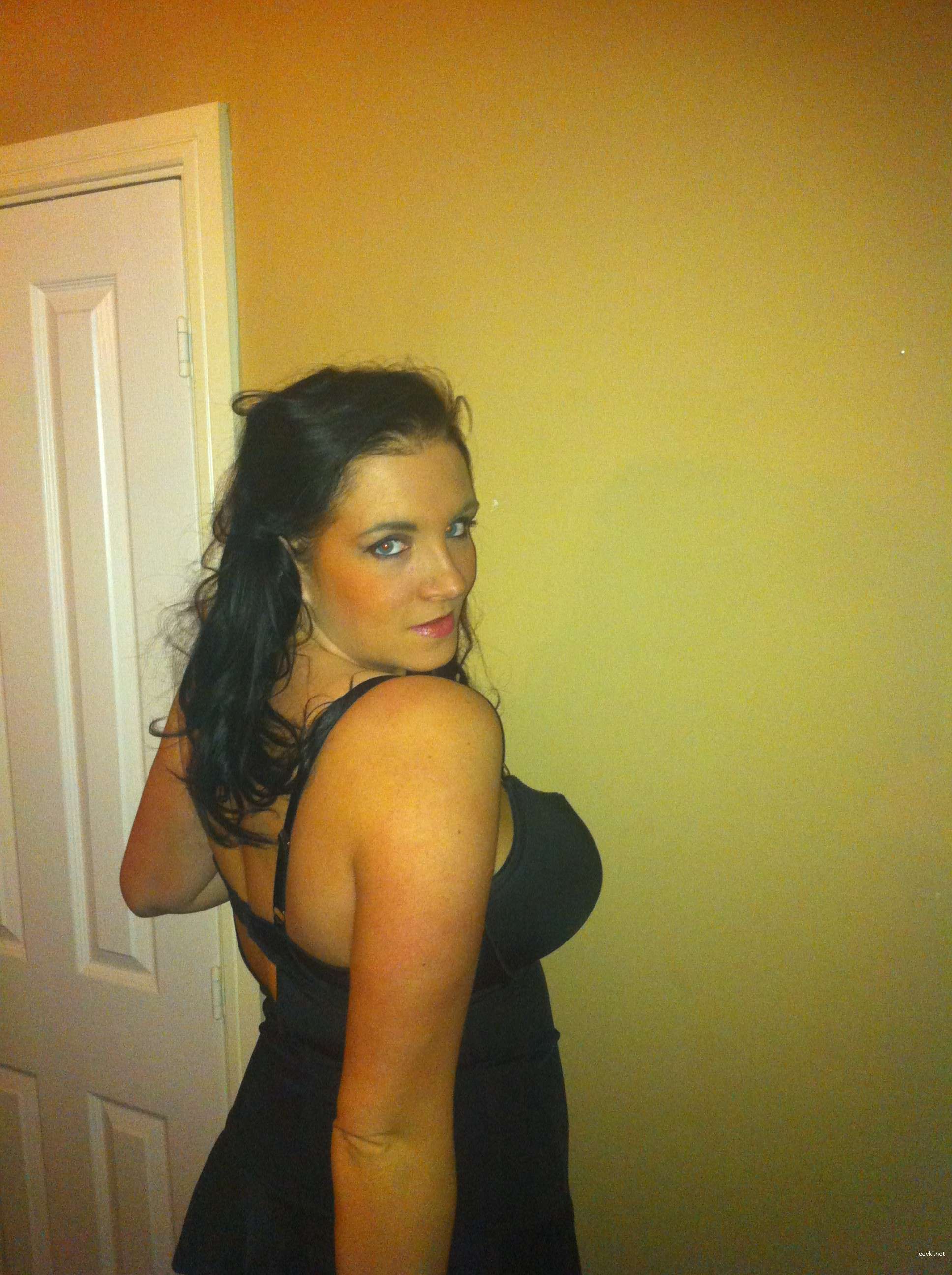 Explicit Amateur Porn Photo Collection: XXX Pics for Adults Only