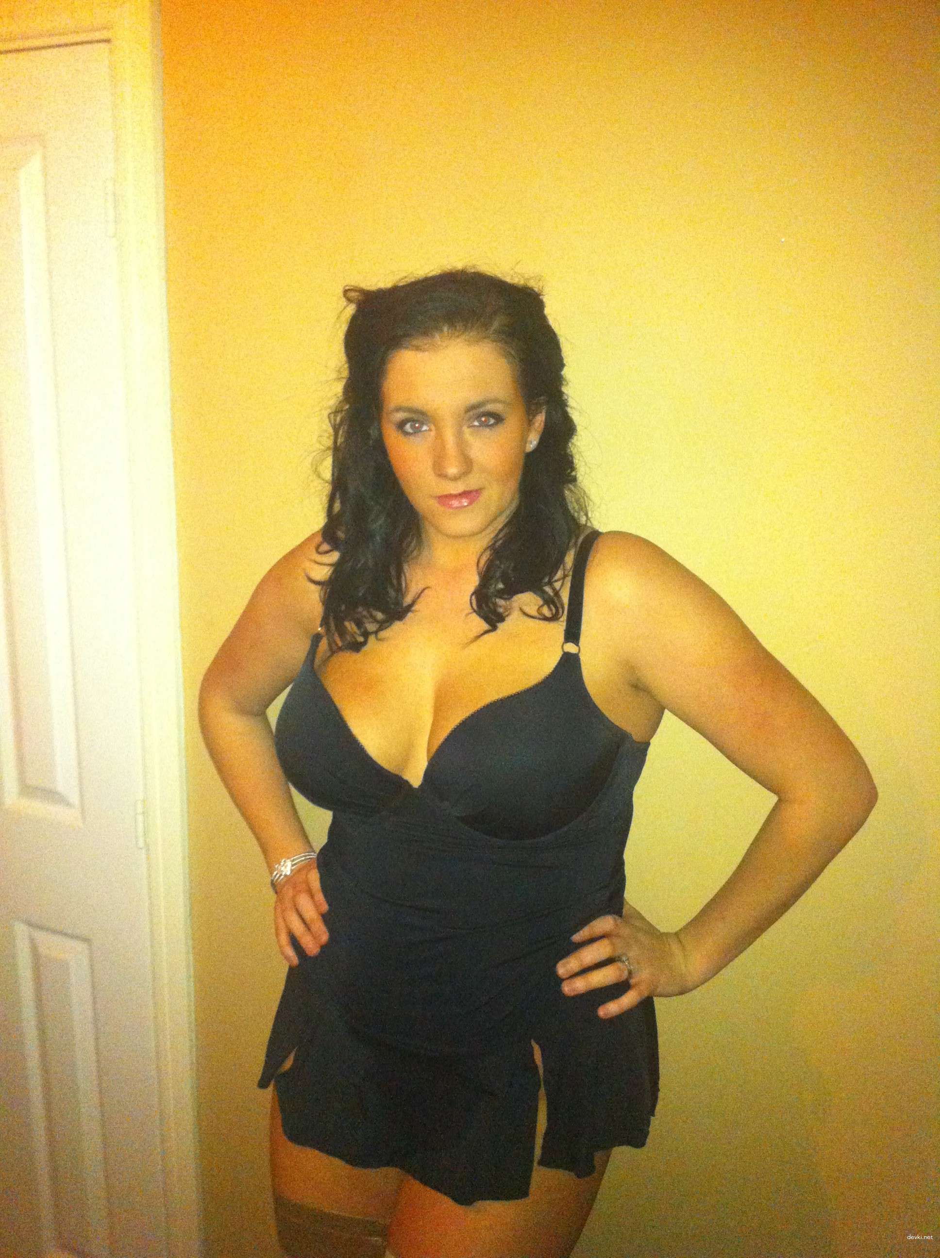 Explicit Amateur Porn Photo Collection: XXX Pics for Adults Only