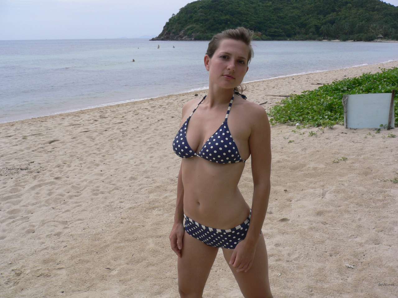 Sucking Cock and Clit Masturbation Amateur Porn Pic