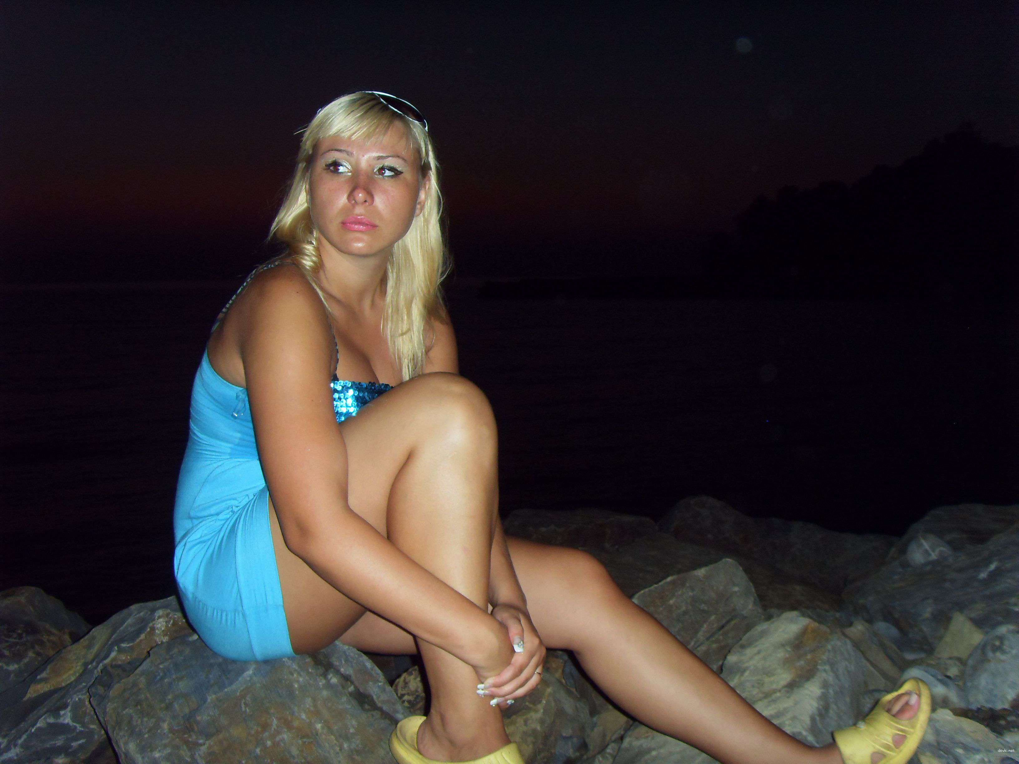 Explicit Collection: Busty Girl's Intimate Amateur Porn Photos