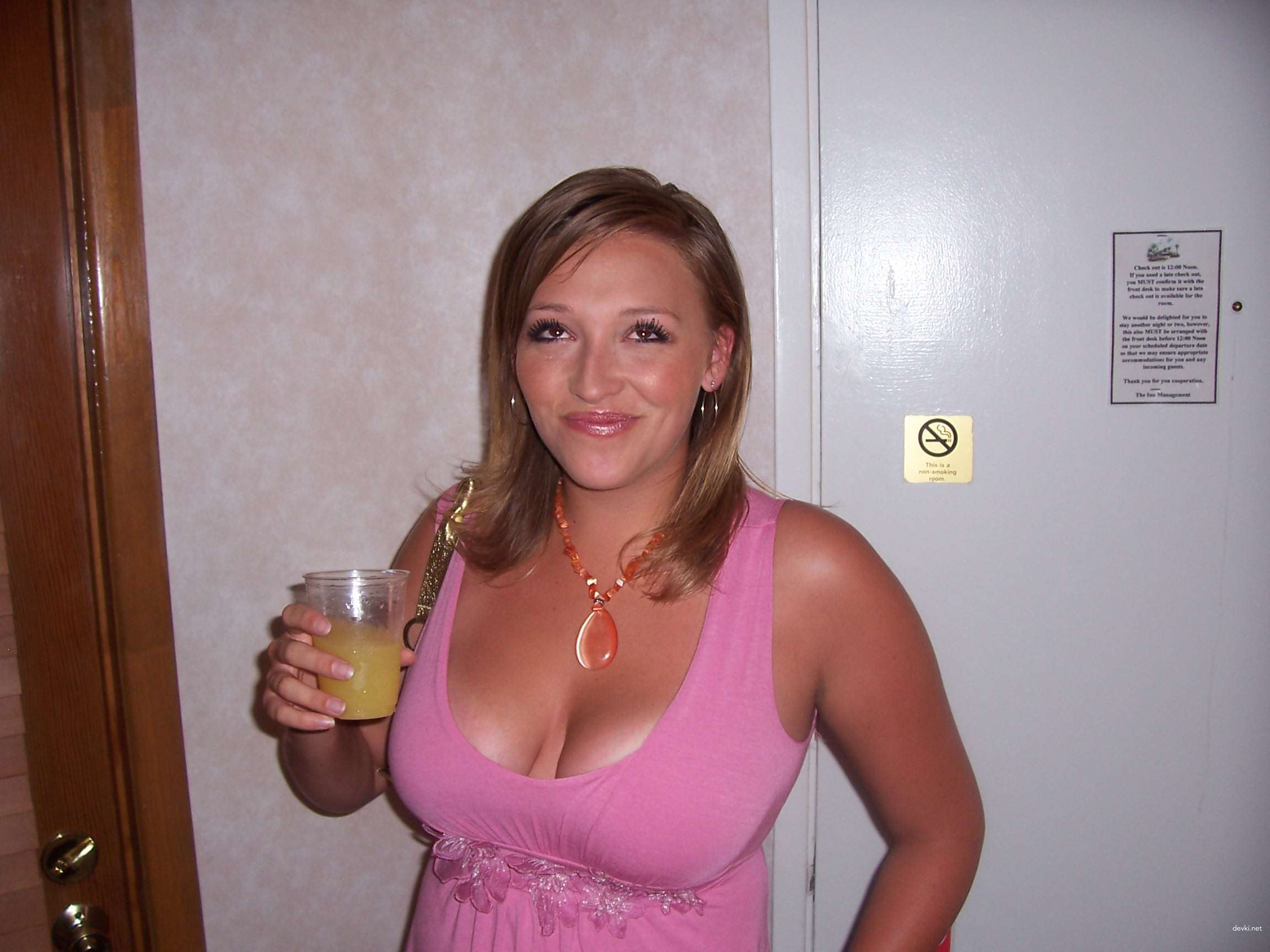 Curvy Amateur Porn Archive: Busty Homemade Sex Pics