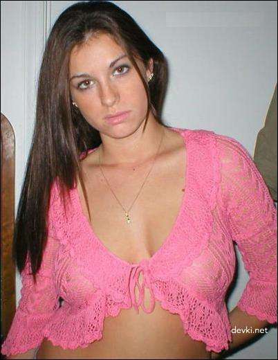Amateur Brunette Babes Private Photo Collection: Explicit and Uncensored!
