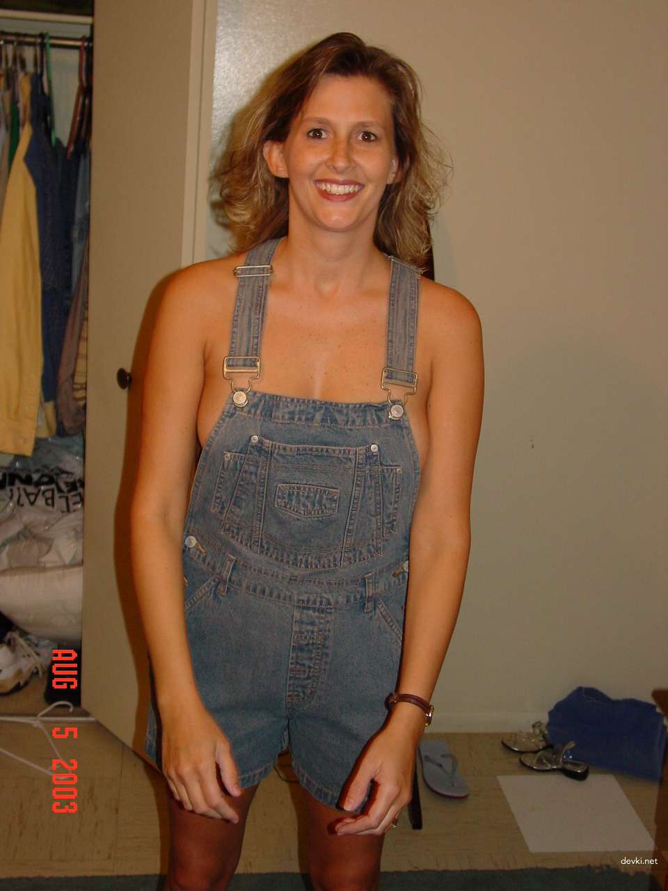 Raw Amateur Woman Porn Photos Drenched in Own Juices