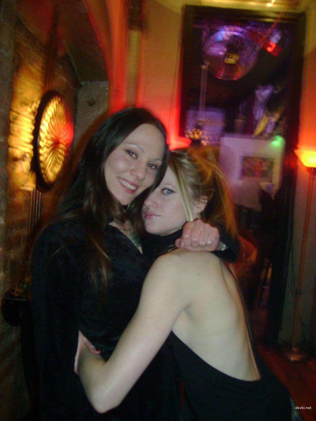 Naked Girl Seductively Poses - Explicit Amateur Photo Shoot