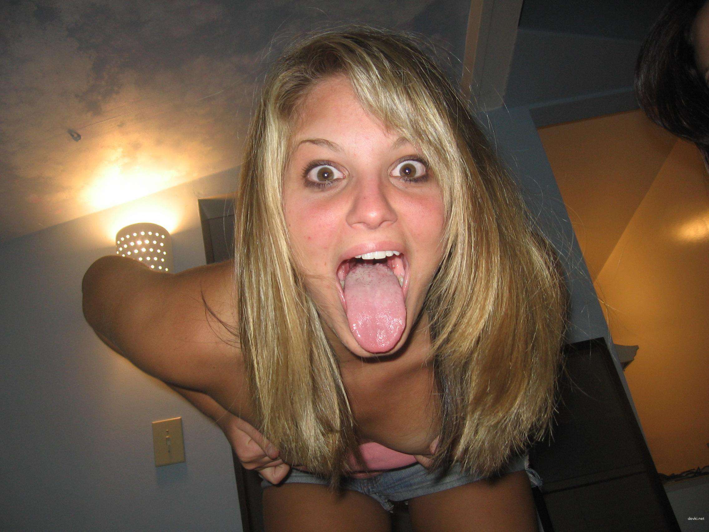 Drunk Girls Strip and Play - Amateur Porn Photos