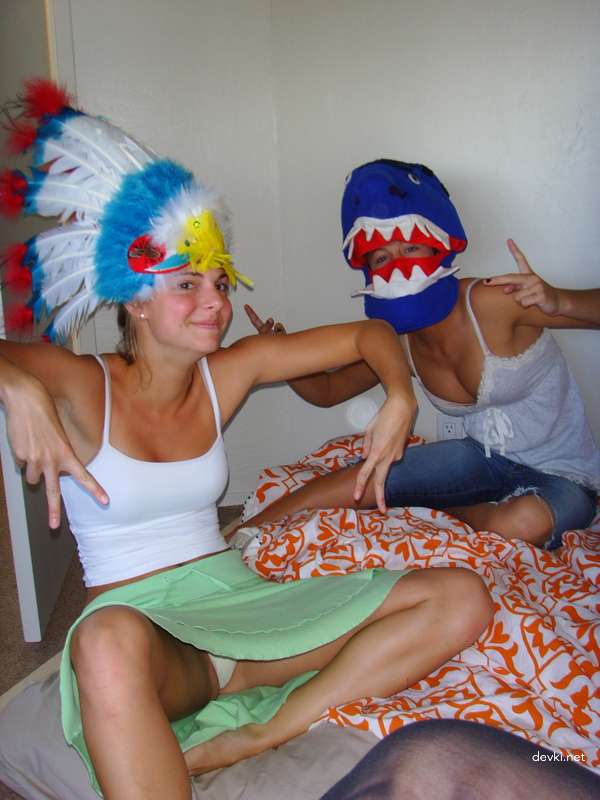 Drunk Girls Strip and Play - Amateur Porn Photos