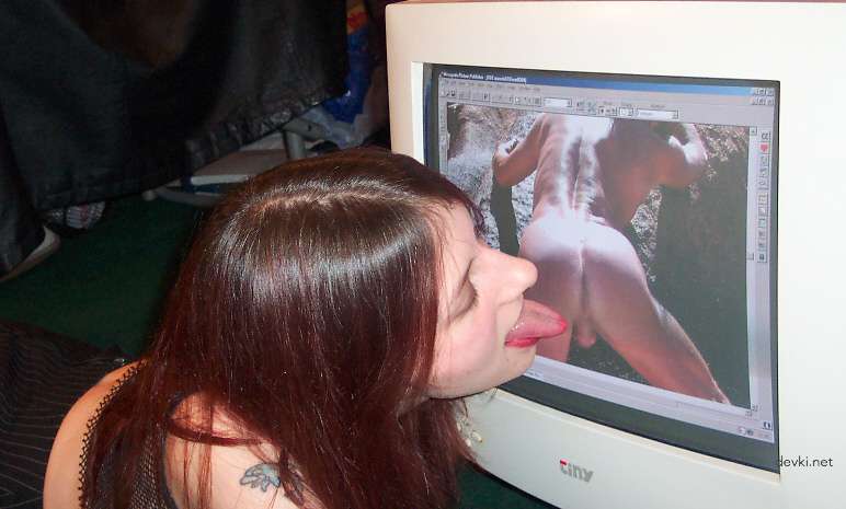 Explicit Amateur Porn Album of Naughty Girl: Uncensored XXX Photos