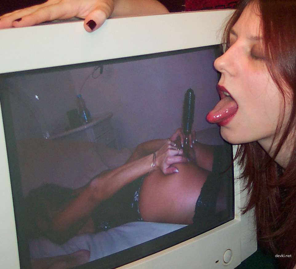 Explicit Amateur Porn Album of Naughty Girl: Uncensored XXX Photos