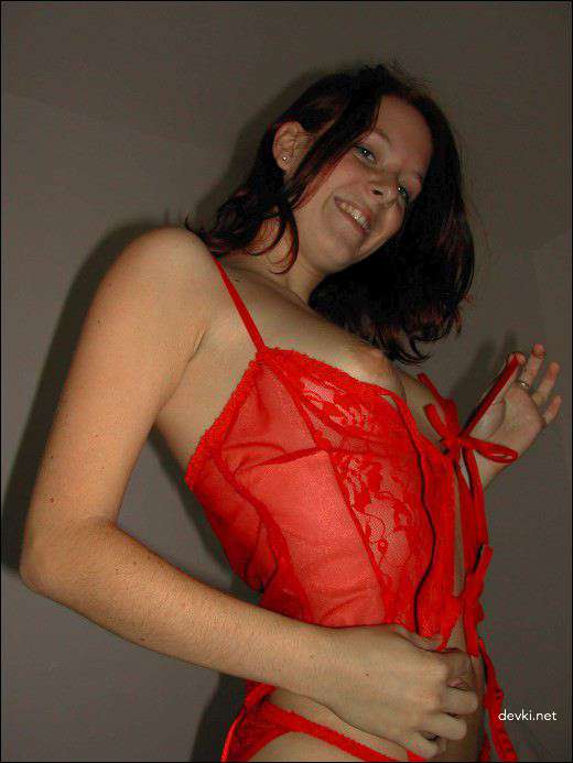 Three Naked Girls Explicit Amateur Porn Photos