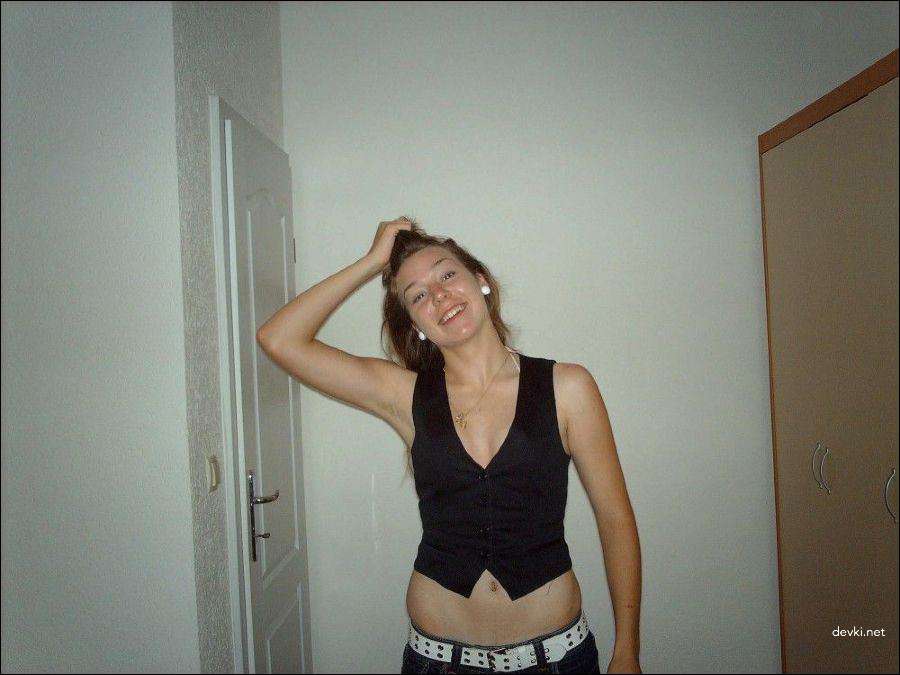 Three Naked Girls Explicit Amateur Porn Photos