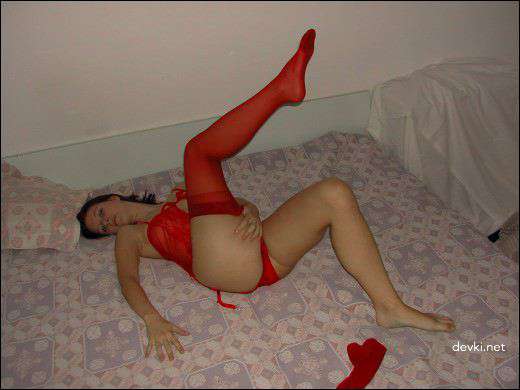 Three Naked Girls Explicit Amateur Porn Photos