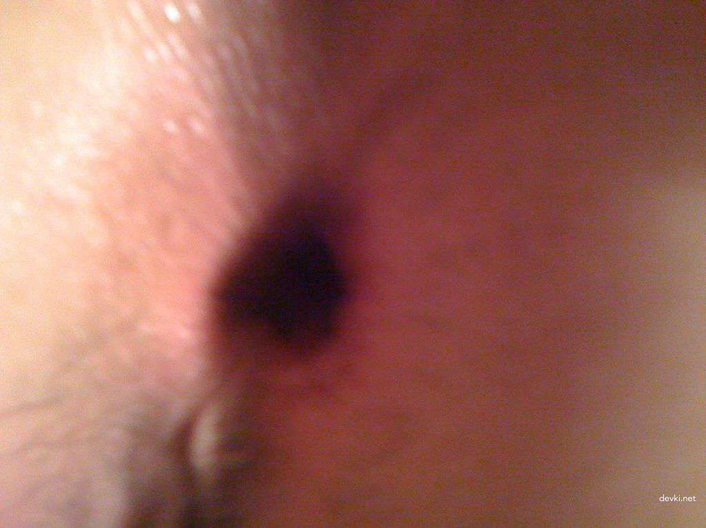 Close-up Pussy Amateur Porn Photo - Explicit and Graphic Shot