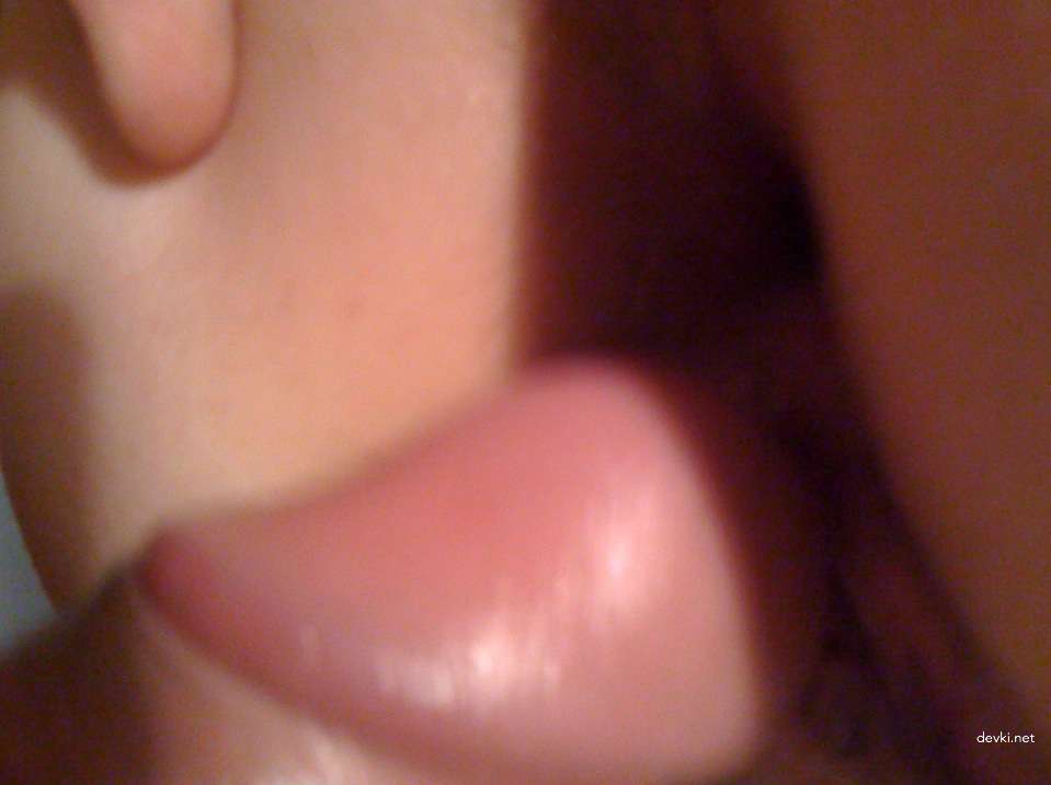 Close-up Pussy Amateur Porn Photo - Explicit and Graphic Shot