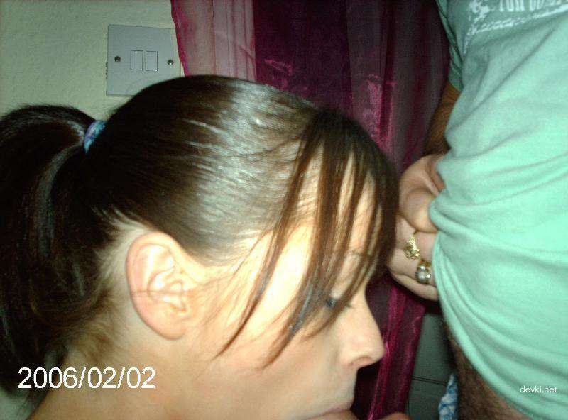 Hot Babes Giving Blowjob: Amateur Porn Photo Collection