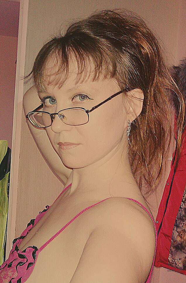 Mature Woman's Private Porn with Huge Dildo - Explicit Amateur Content