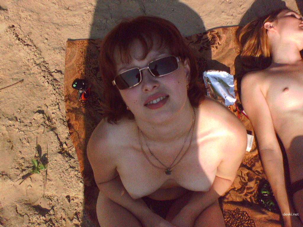 Amateur Wife Porn: Hot and Explicit Homemade Sex Photos