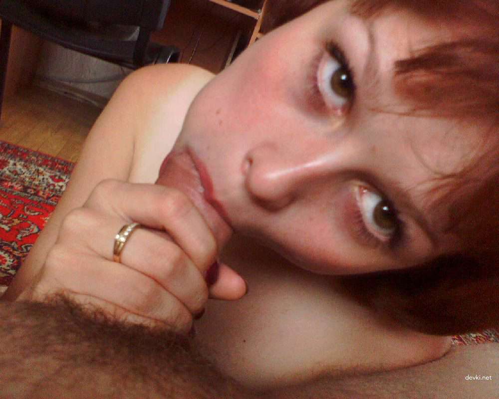 Amateur Wife Porn: Hot and Explicit Homemade Sex Photos