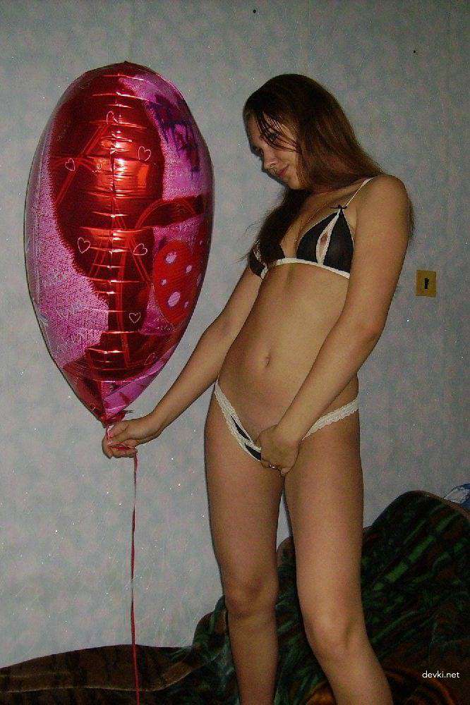 Hot Amateur Blowjob Pics from Cutie - Explicit Oral Sex Photos