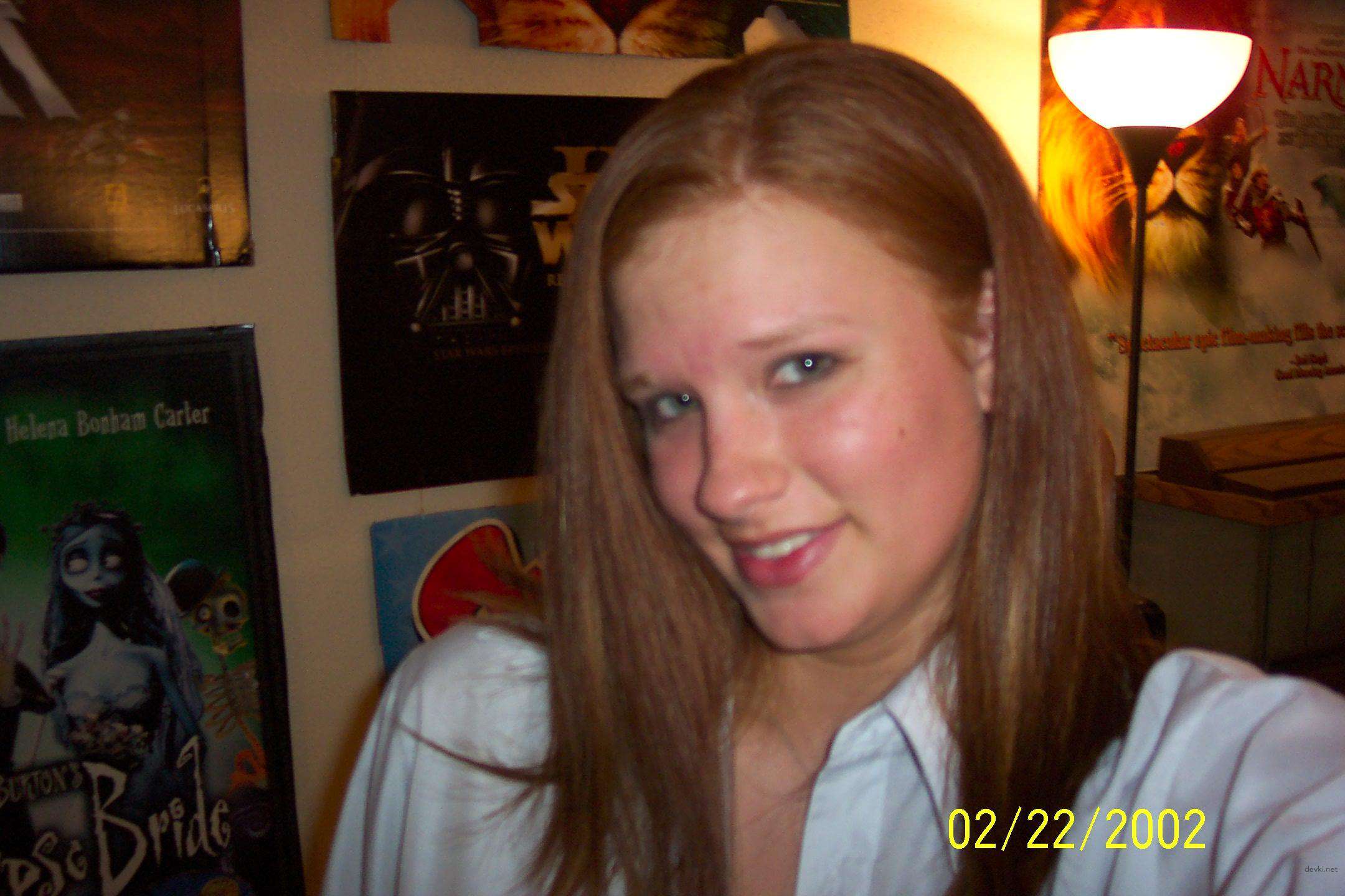 Fiery redhead loves sucking cock - XXX amateur porn photo