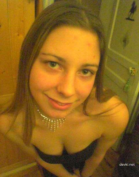 Amateur Erotica Collection: Explicit and Sensual Photos for Adults