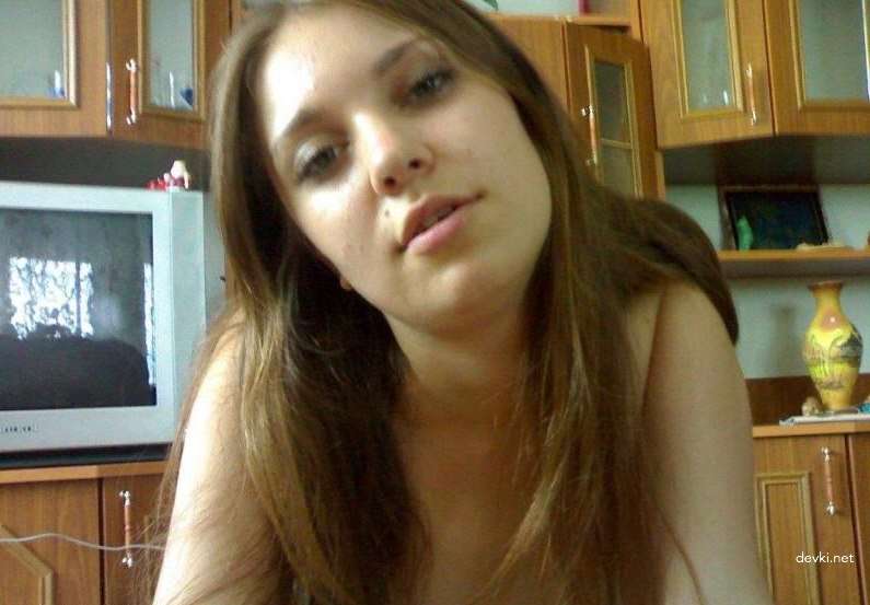 Amateur Erotica Collection: Explicit and Sensual Photos for Adults