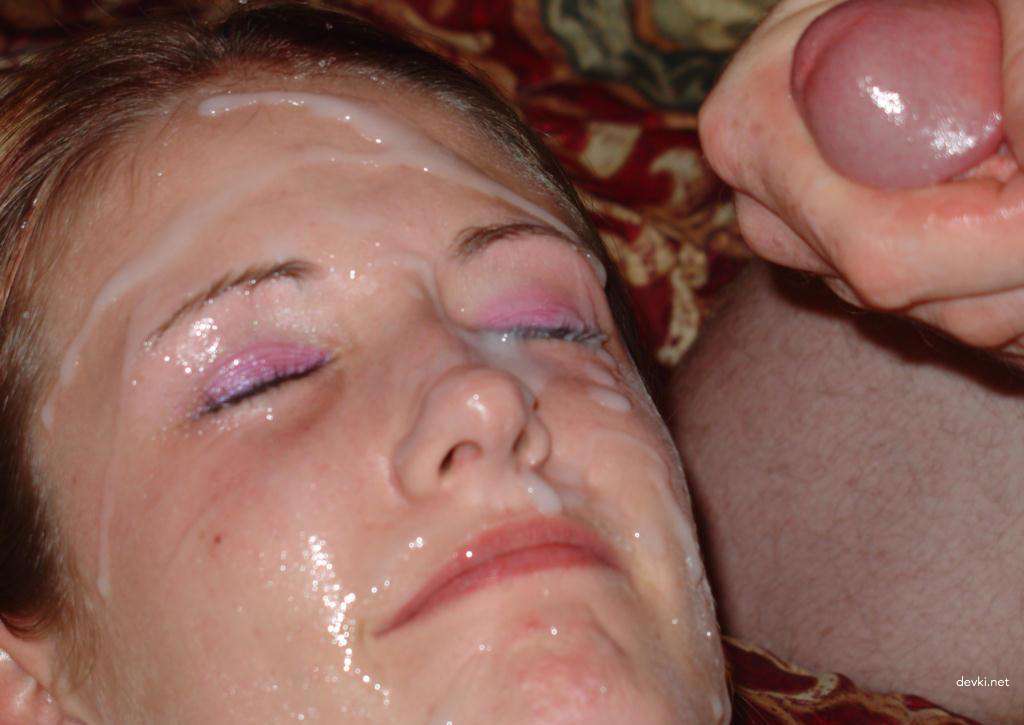 Redhead Amateur Slut's Private Porn Pics - Explicit Homemade XXX Content