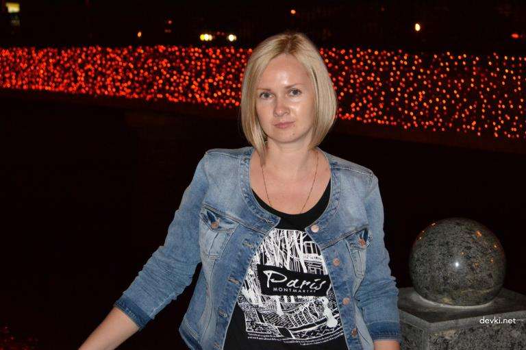 University Professor with Big Boobs Fucks Student - Amateur Porn Photo