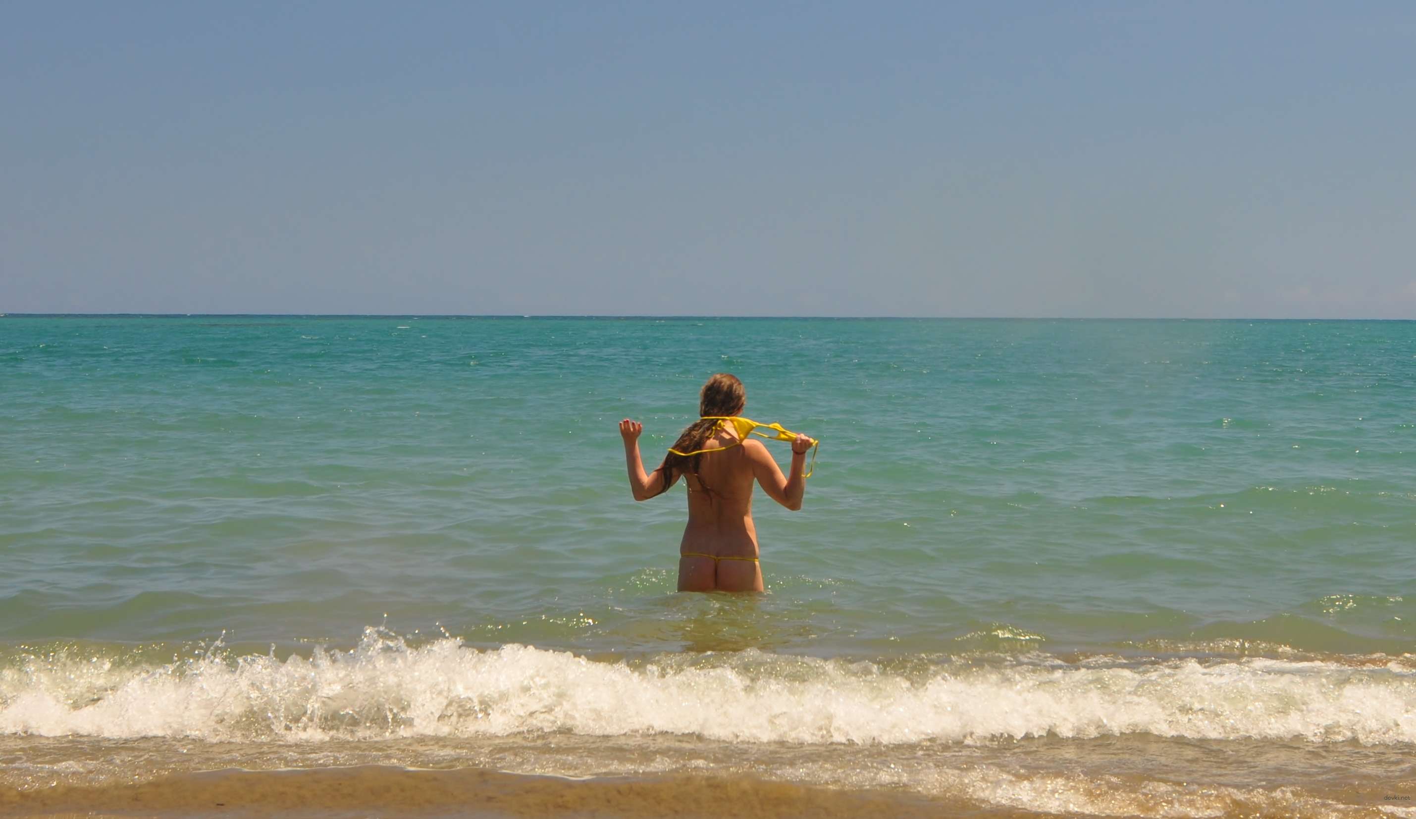 Sweet Girl Sucks and Fucks - Explicit Amateur Porn Photos