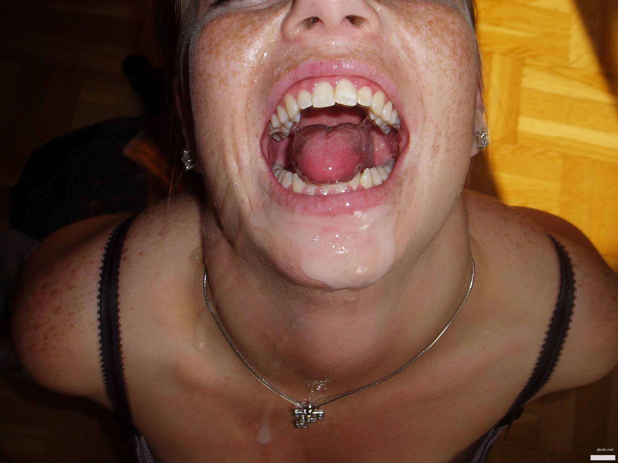 Hot Amateur Woman's Explicit Home Porn - XXX Photos