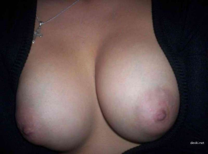 Hot Brunette Amateur Sex - Explicit Homemade Porn Pics