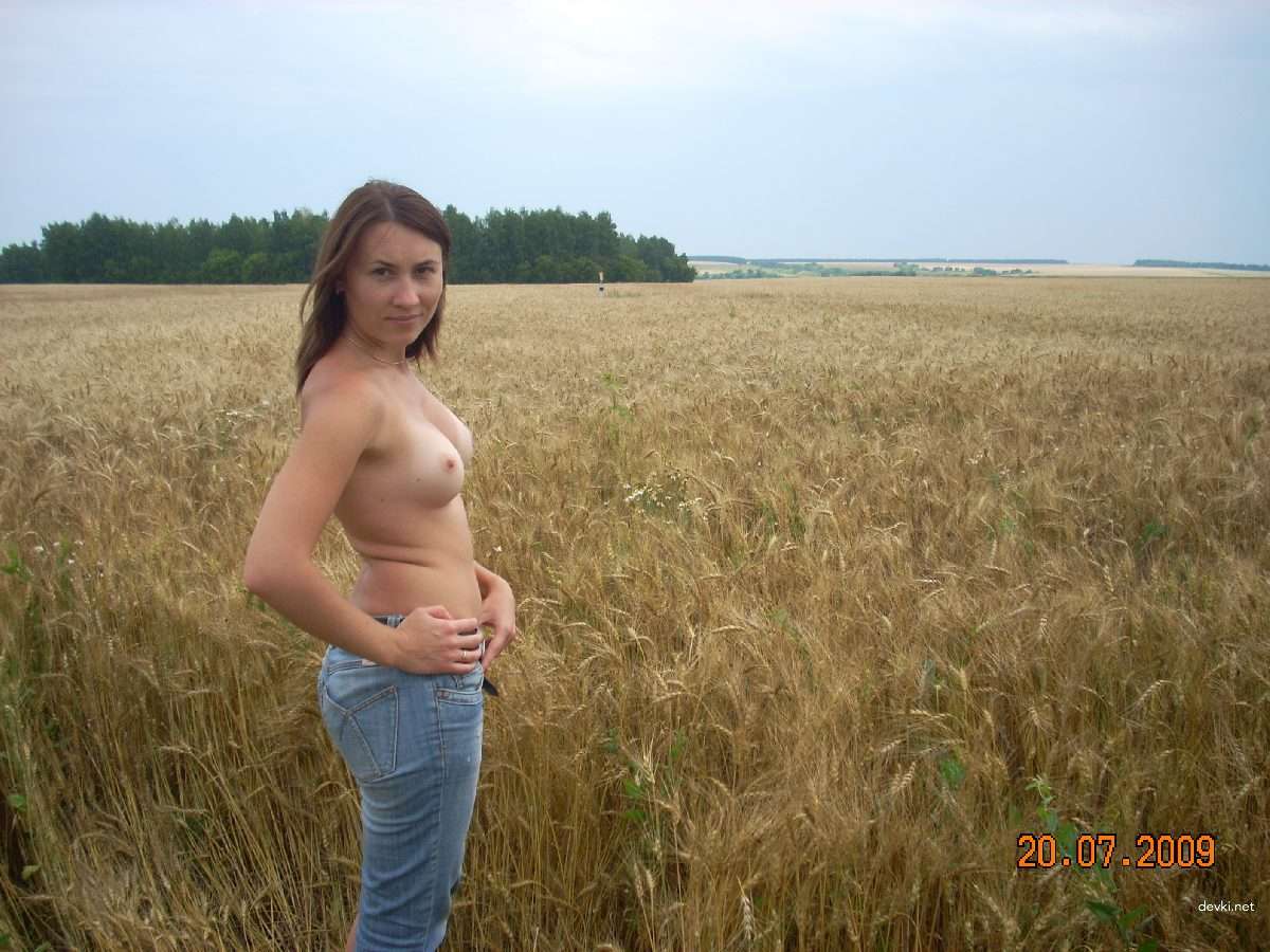 Hot Amateur Porn Pics of Cute Woman - Explicit XXX Photos