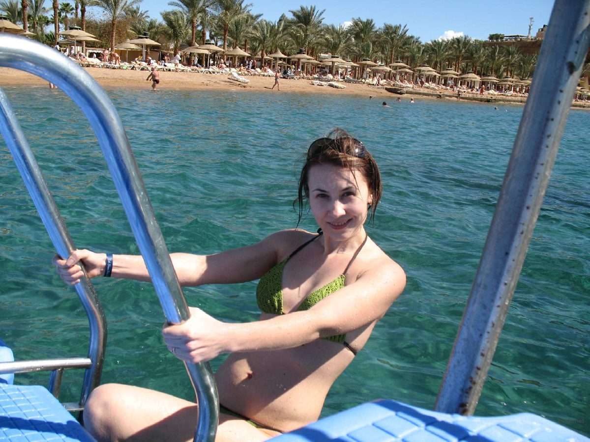 Hot Amateur Porn Pics of Cute Woman - Explicit XXX Photos