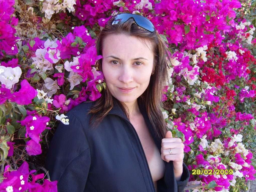 Hot Amateur Porn Pics of Cute Woman - Explicit XXX Photos