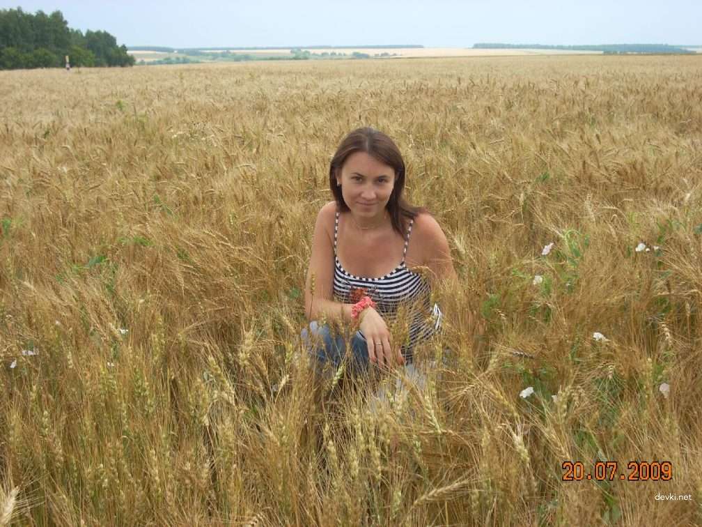 Hot Amateur Porn Pics of Cute Woman - Explicit XXX Photos