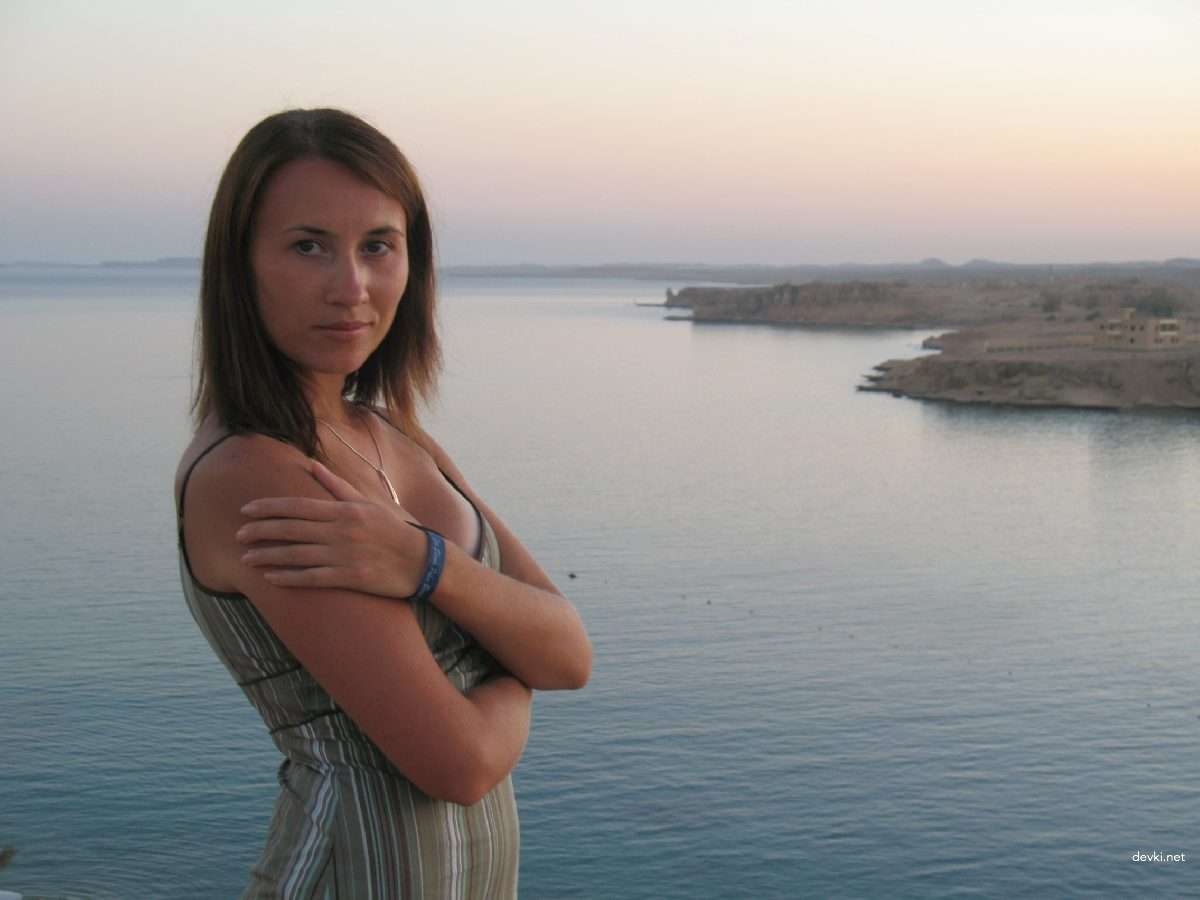 Hot Amateur Porn Pics of Cute Woman - Explicit XXX Photos