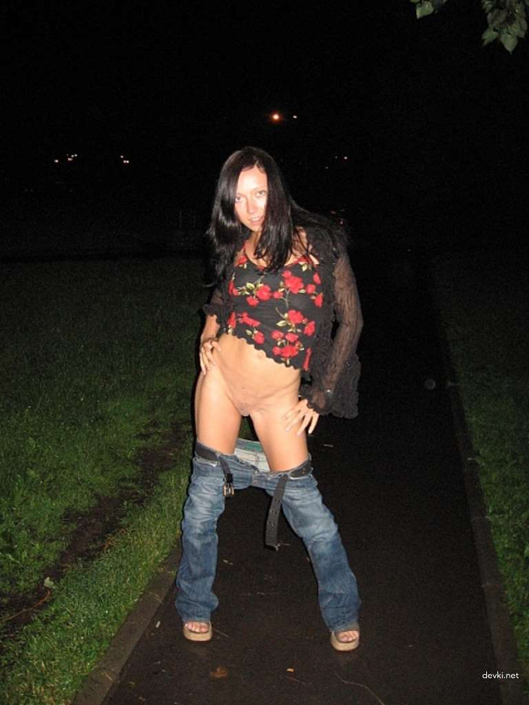 Hot Amateur Vacation Porn Pics of Girlfriend - Explicit Homemade Sex Photos