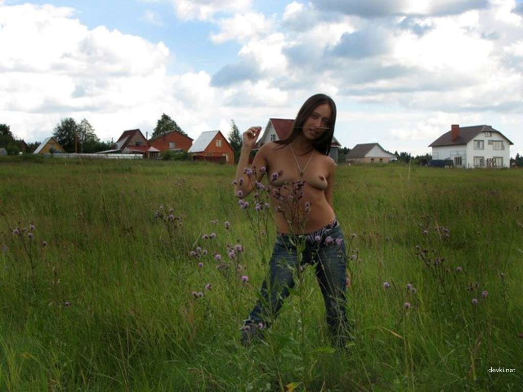 Hot Amateur Vacation Porn Pics of Girlfriend - Explicit Homemade Sex Photos