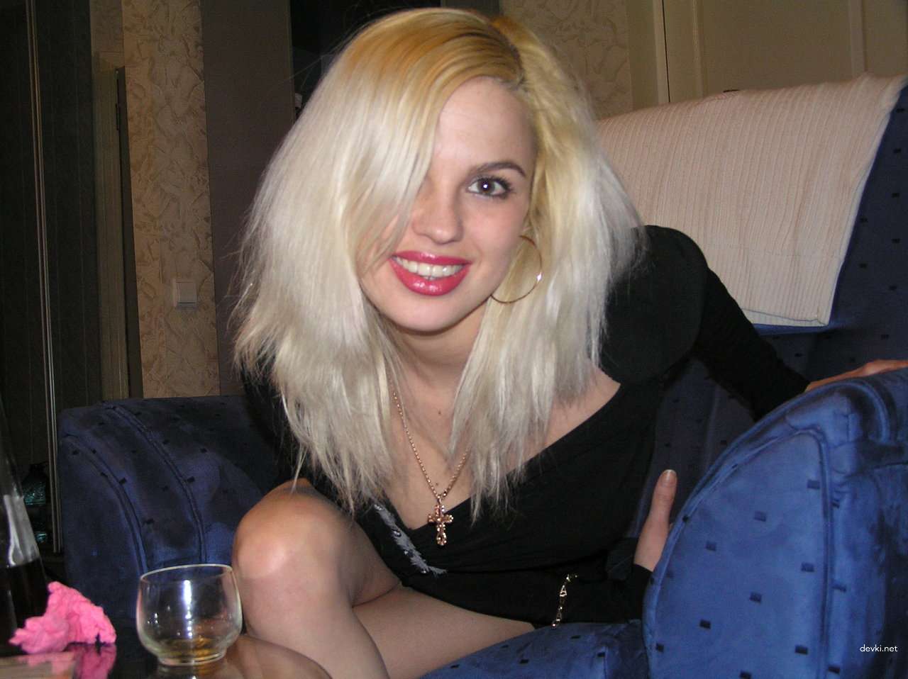 Explicit Amateur Porn Pics of Naughty Teen - Hardcore Sex Photos