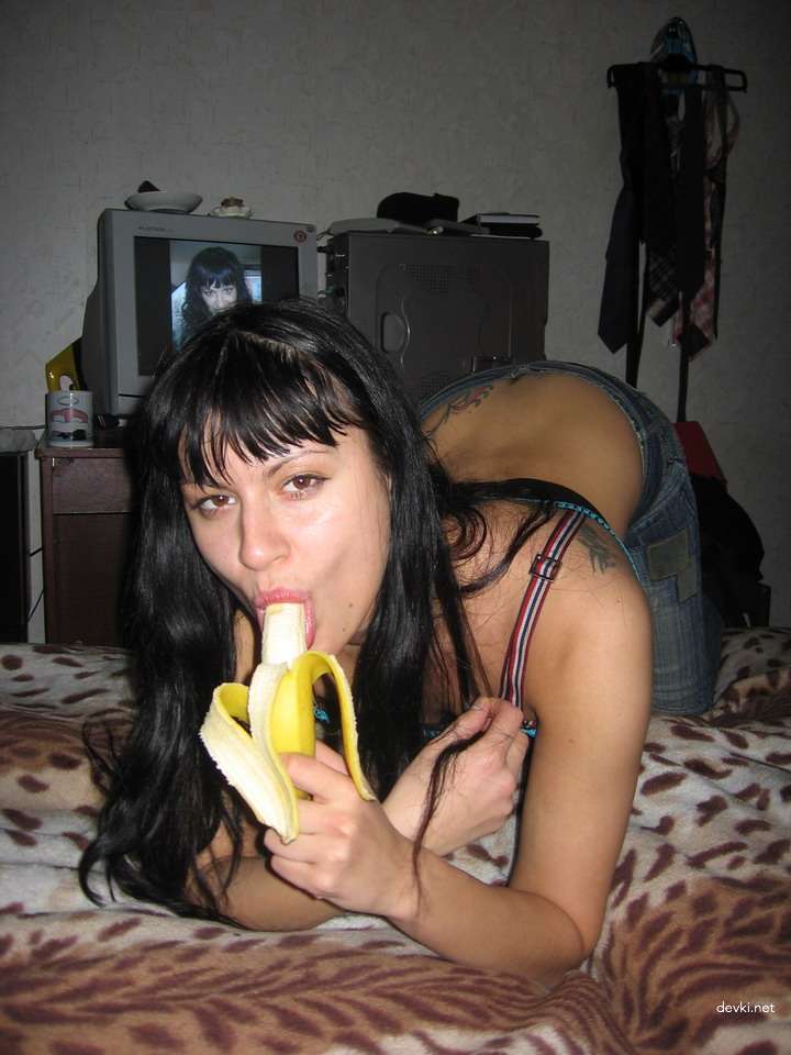 Wild Student Sex Parties: Explicit Amateur Photos