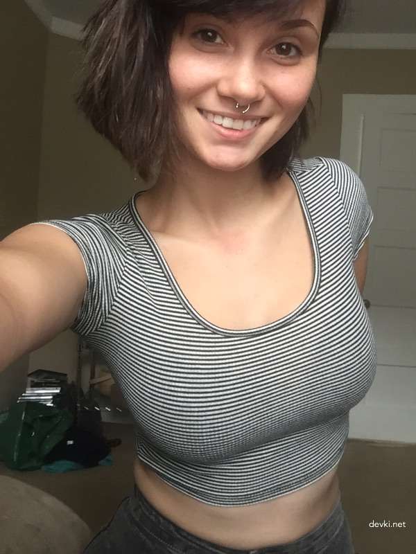 Private Amateur Porn Photos of Girl with Stunning Body: Explicit and Uncensored!