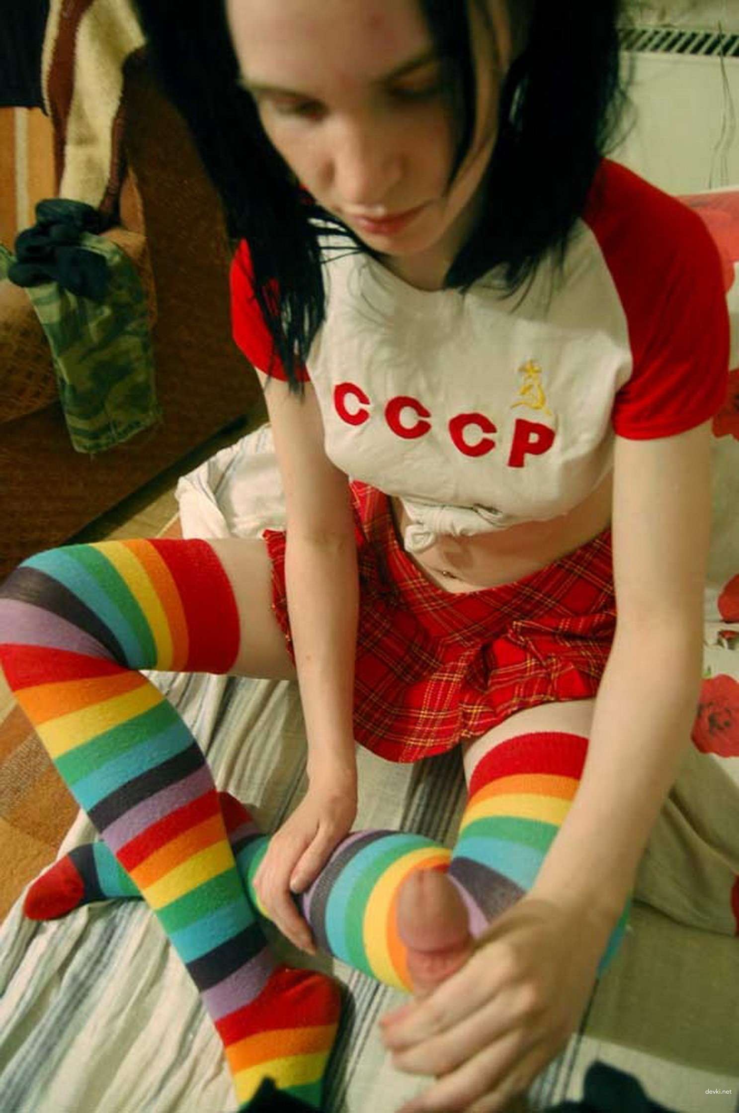 Wild Brunette Amateur Porn: Explicit Photos of Naughty Seductress