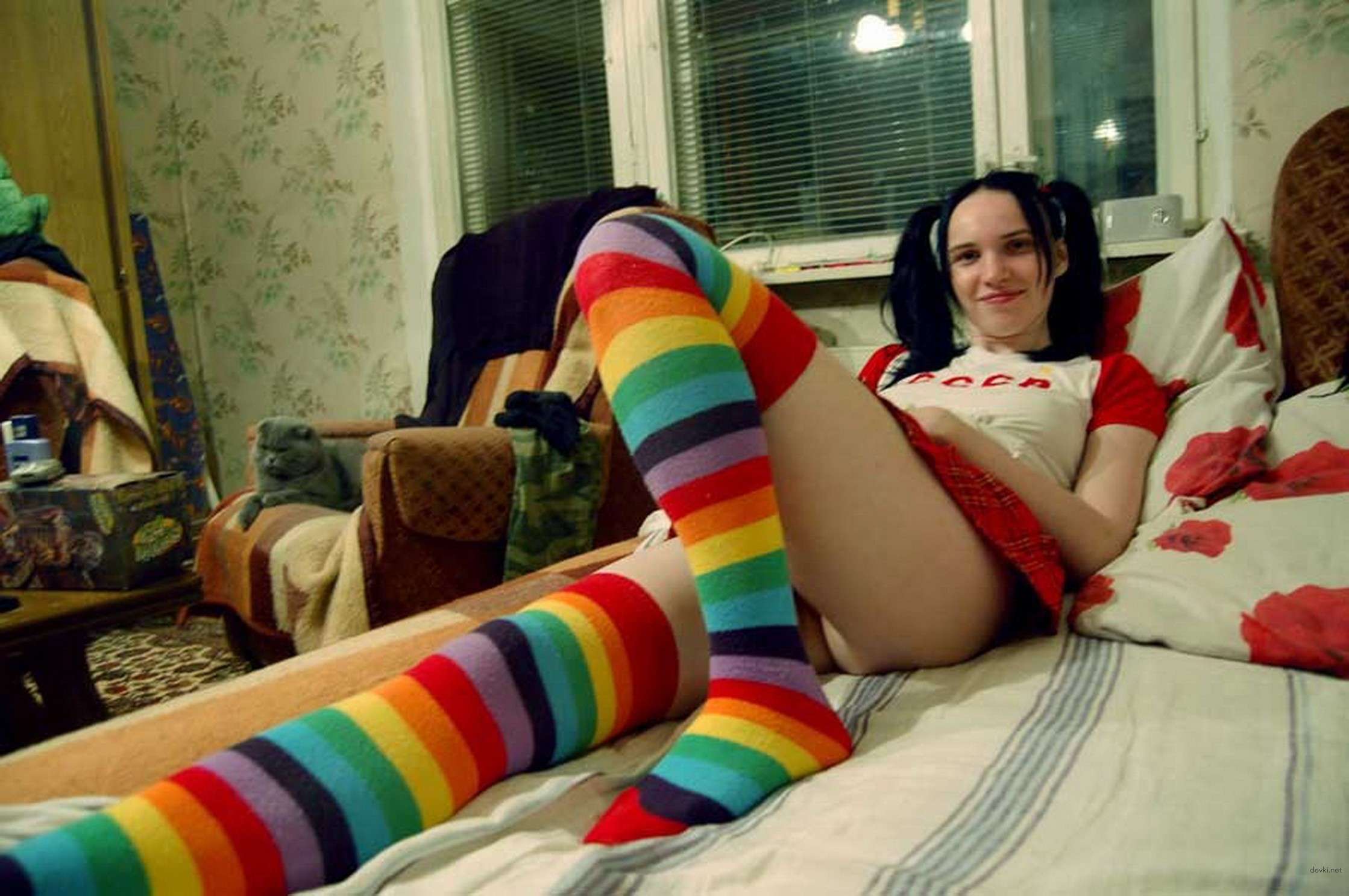 Wild Brunette Amateur Porn: Explicit Photos of Naughty Seductress