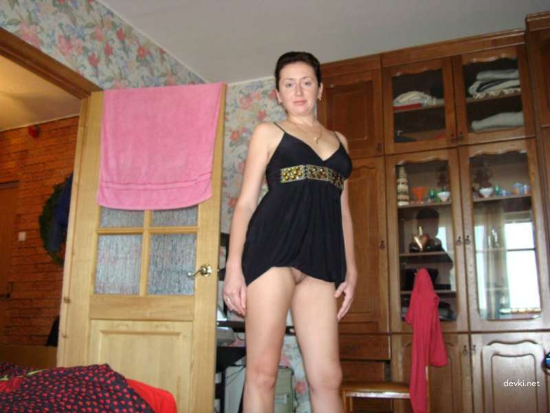 Private Mature Mistress Amateur Photo - Explicit and Bold!